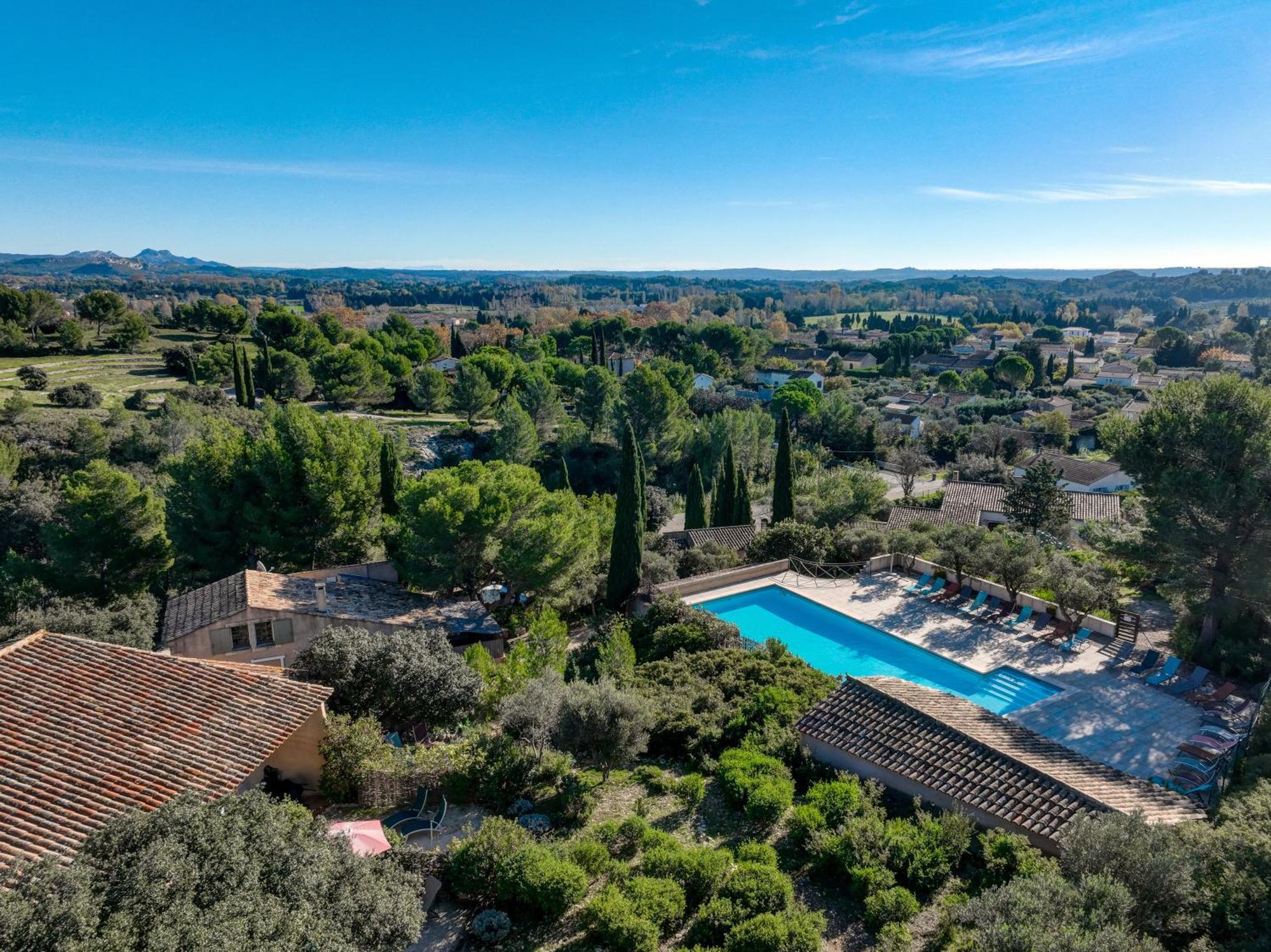 Les Garrigues De La Vallee Des Baux 파라두 외부 사진
